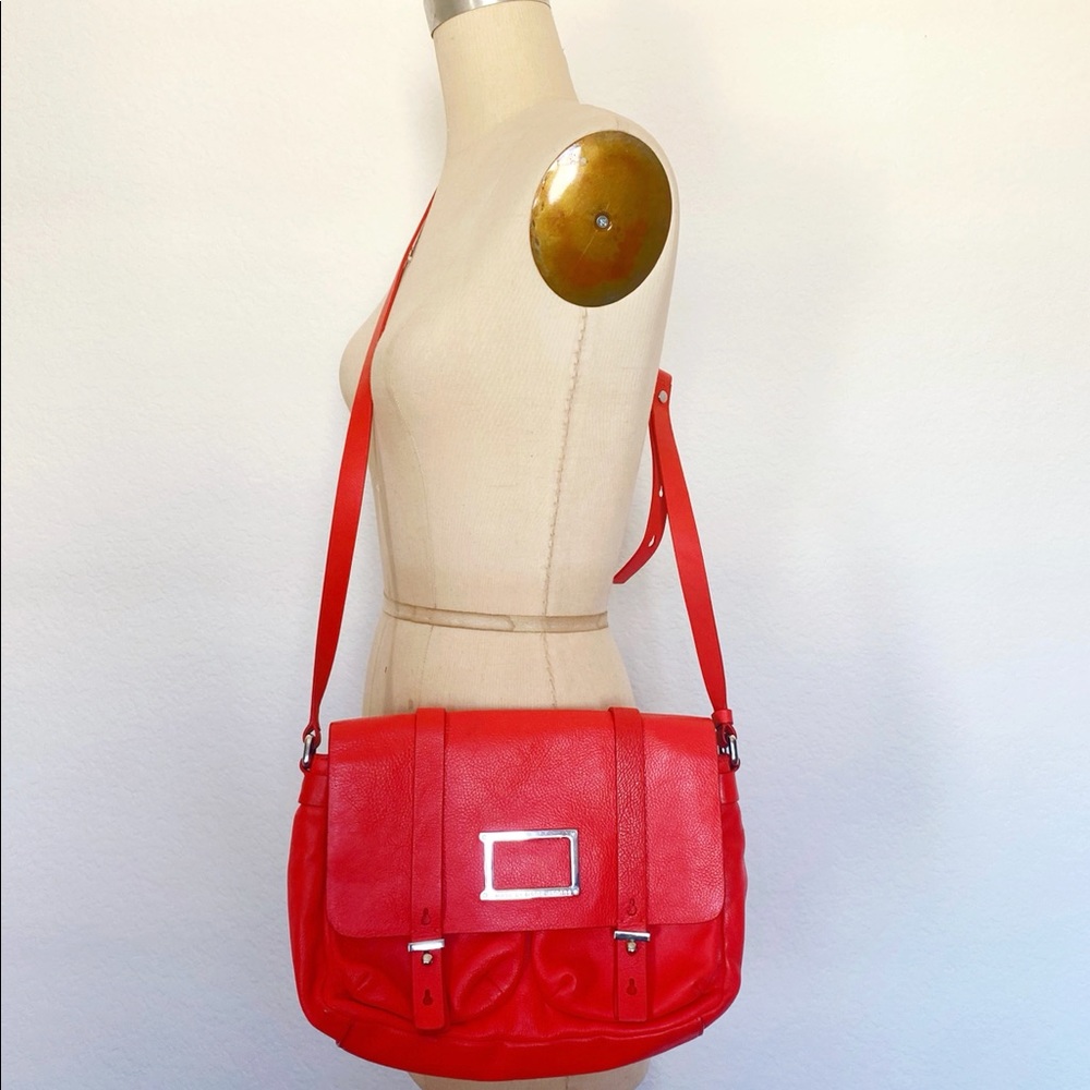 Red leather Marc by Marc Jacobs werdie camera bag